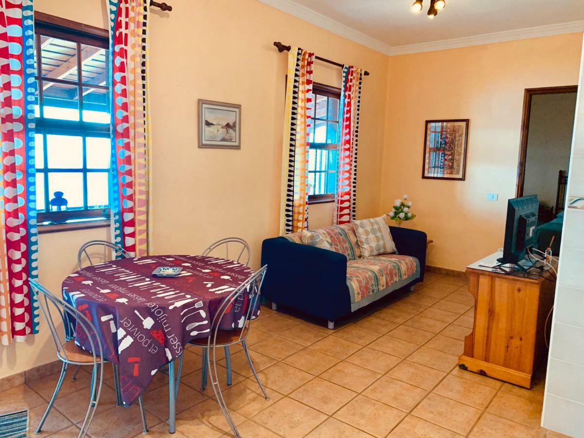 Apartamentos Isla Encantada Puntallana Exteriér fotografie